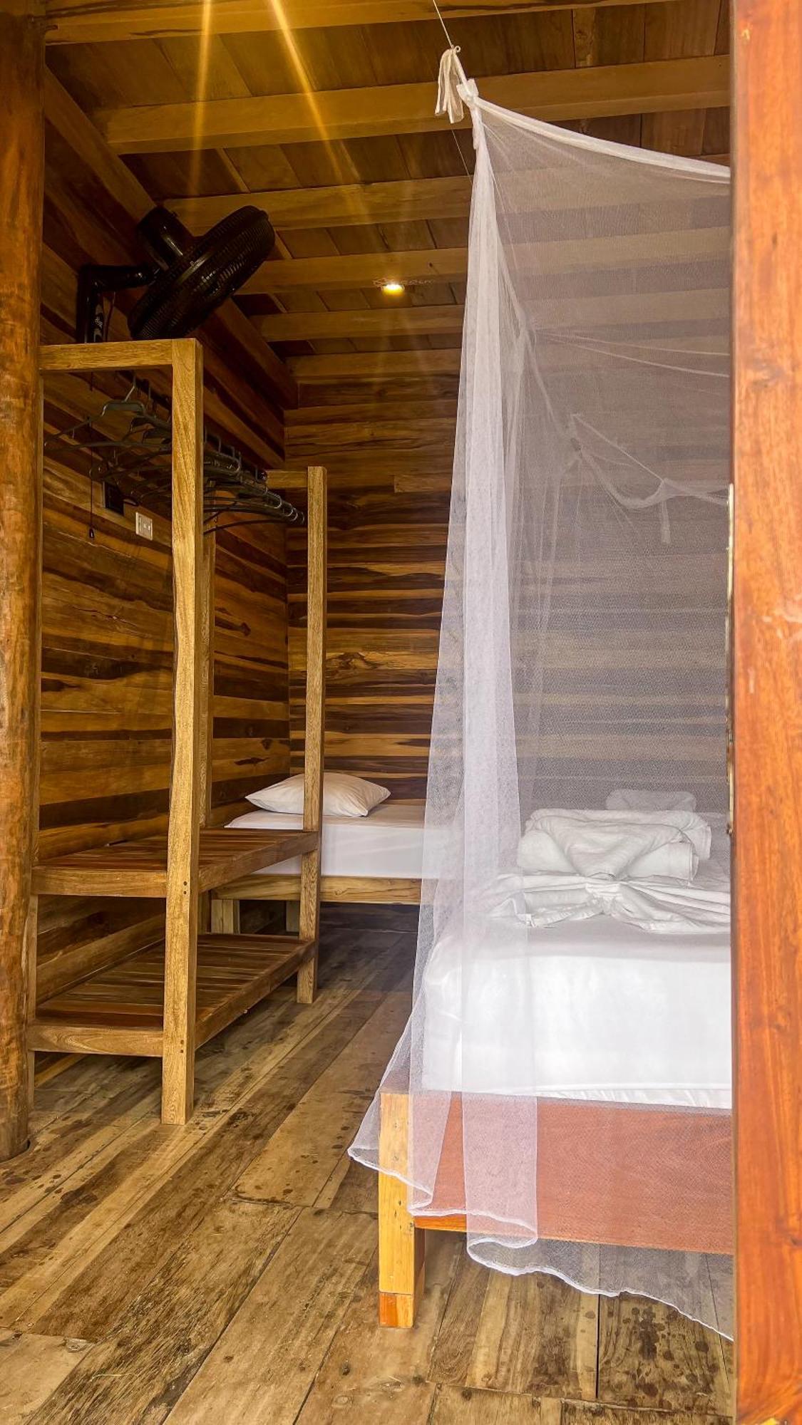 Hostal Mocambo Beach Guachaca Luaran gambar