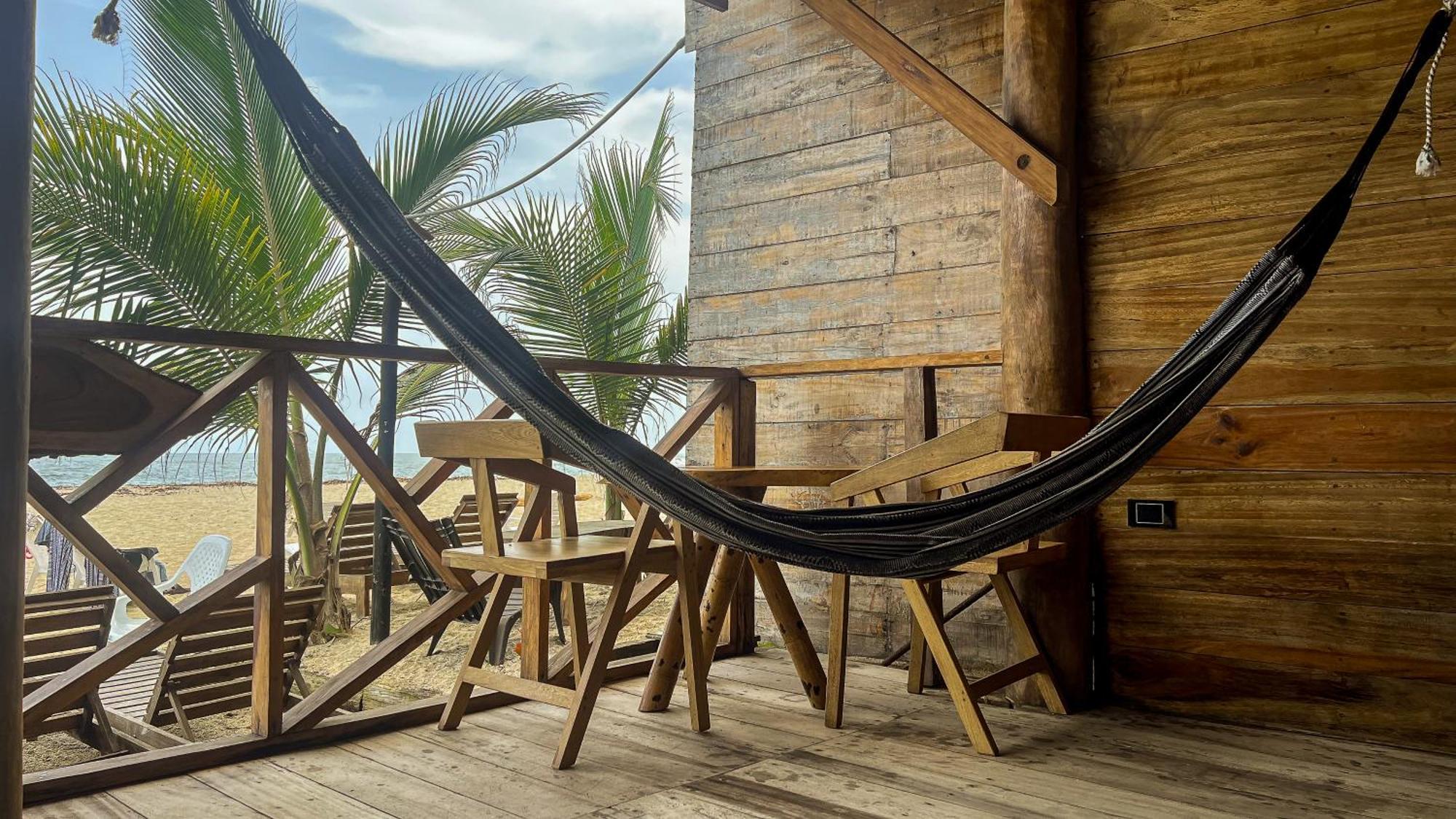 Hostal Mocambo Beach Guachaca Luaran gambar