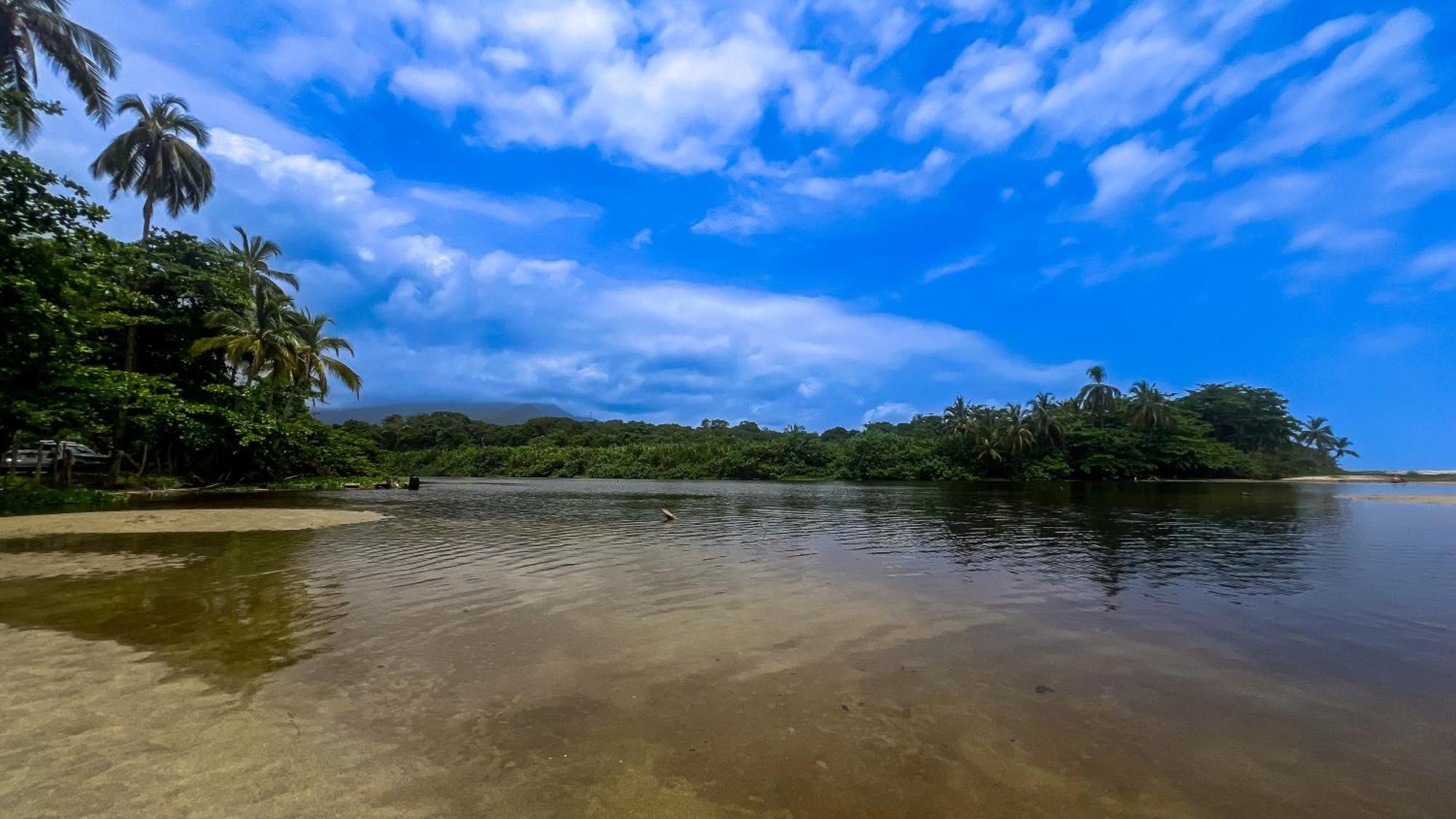 Hostal Mocambo Beach Guachaca Luaran gambar